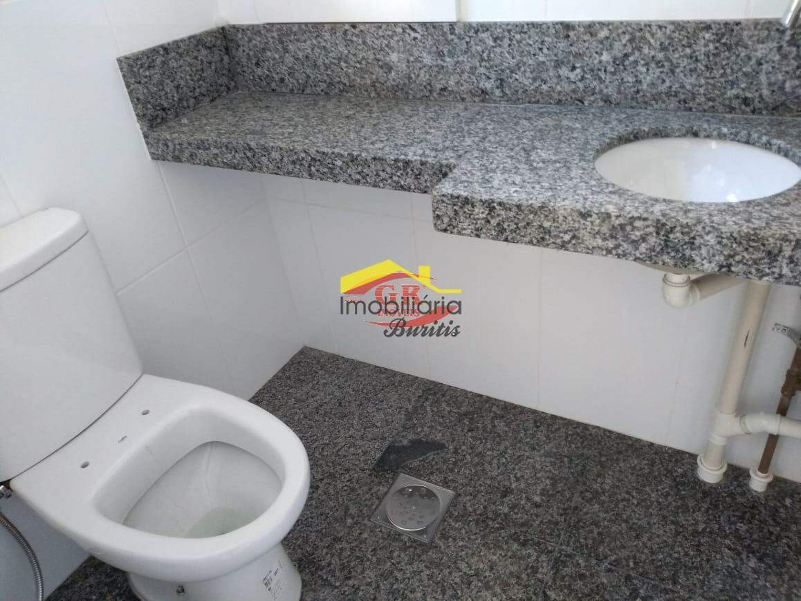 Sala à venda no Barro Preto: 